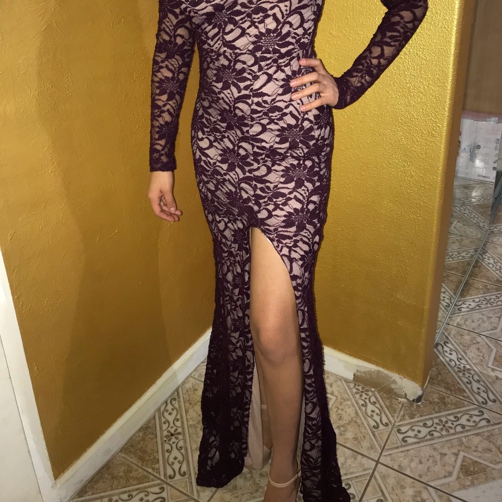 Burgundy Lace Long Sleeve Dress